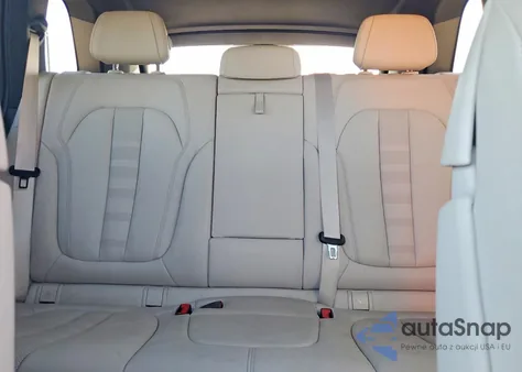 2019 BMW X5 xDrive40I z USA, uszkodzony, nr VIN 5UXCR6C55KLL26552